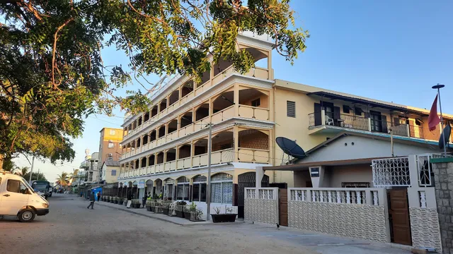 Menabe Hotel (얼음)