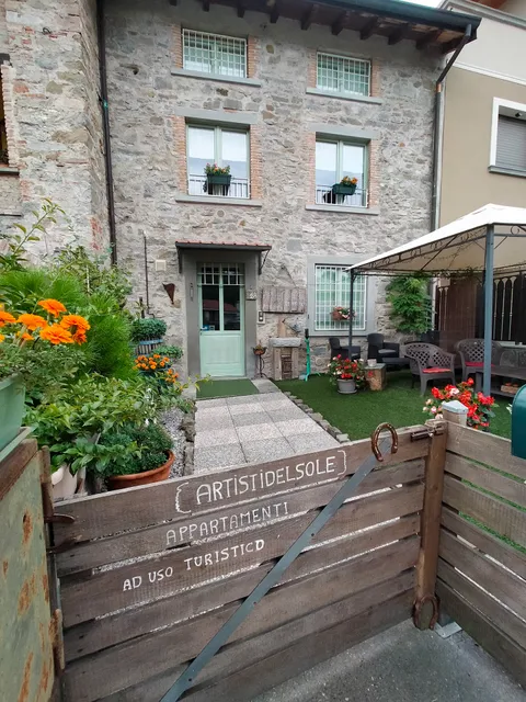 Casa Artisti del Sole