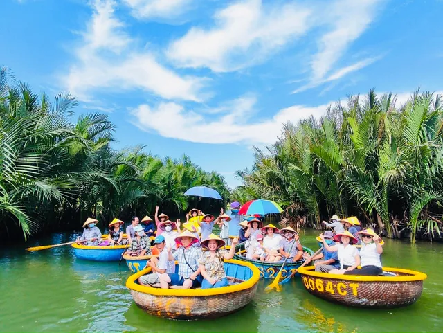 Nông Thôn Travel ( Coconut Tour )