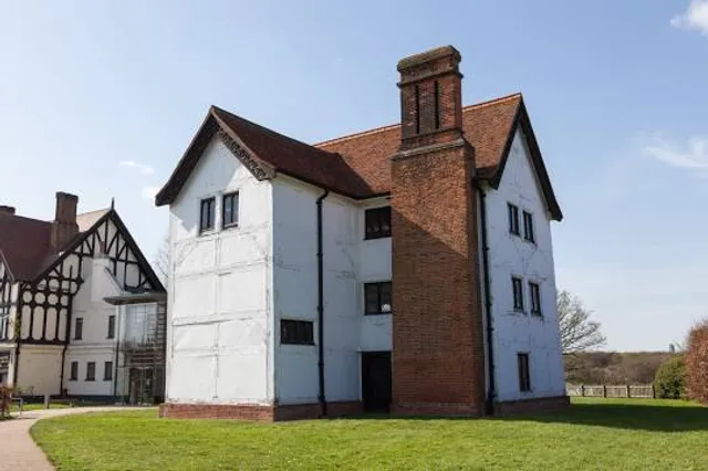 Queen Elizabeth's Hunting Lodge