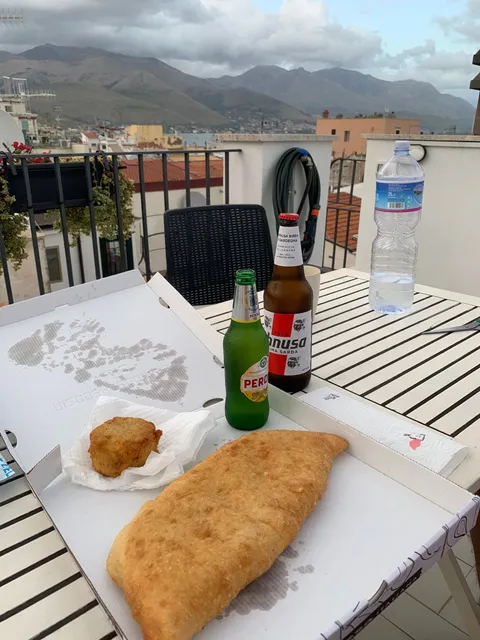 Made in Napoli - Pizza e sfizi