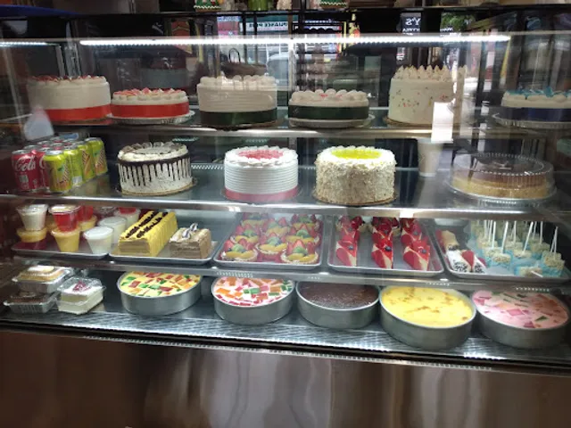 HERNANDEZ BAKERY SWEET CREATIONS INC.