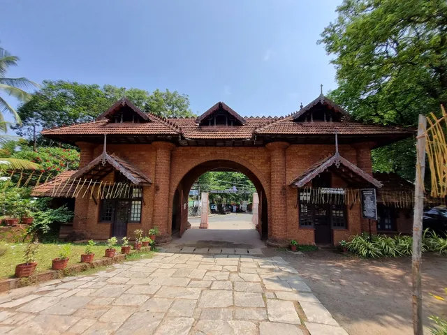 Thunchan Memorial Trust & Research Center