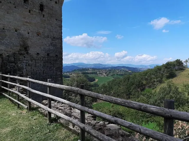Sarzano Castle