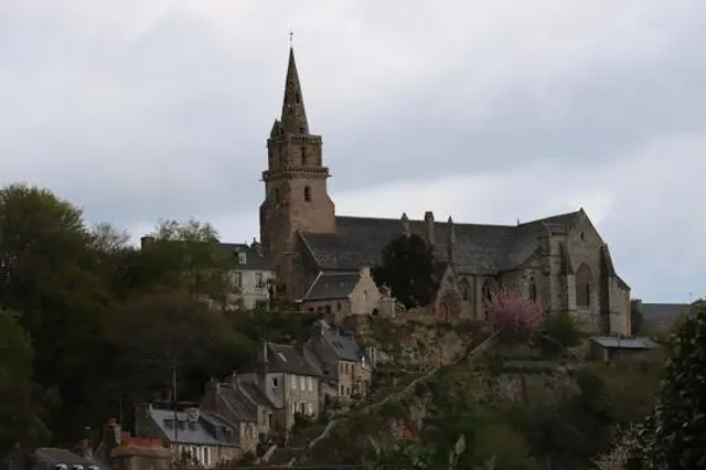 Église de la Trinité de Brélévenez
