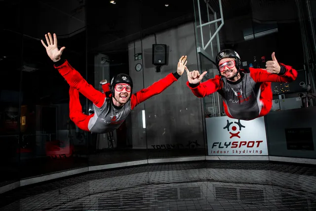 Tunel aerodynamiczny Flyspot