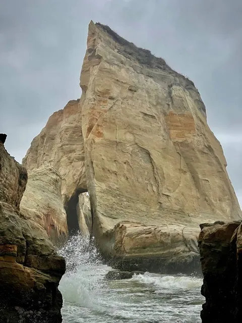 McPhillips Beach - Vehicle Beach Access