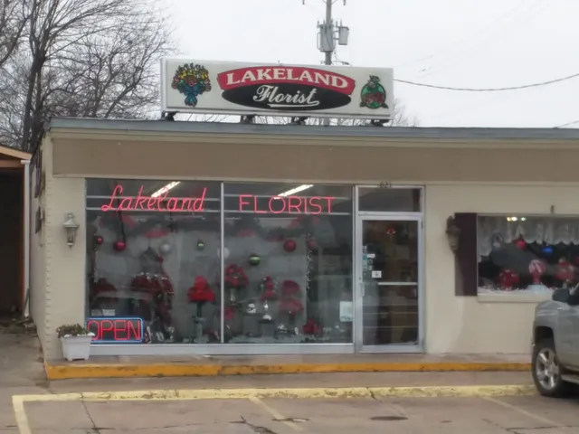 Lakeland Florist Muskogee, Inc