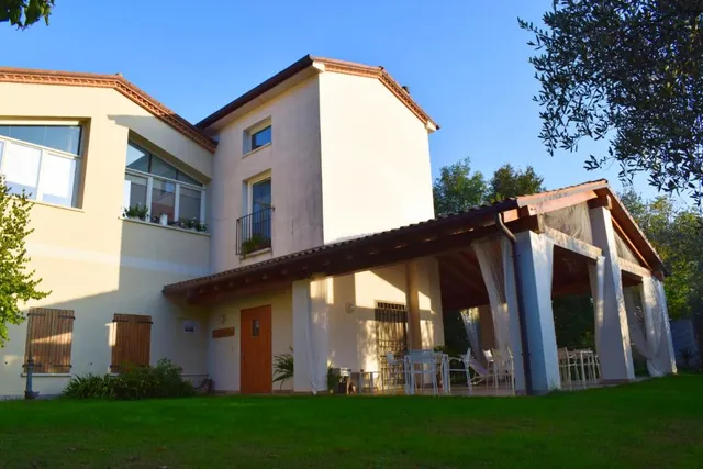 BeeHouse - La Casa delle Api Agriturismo