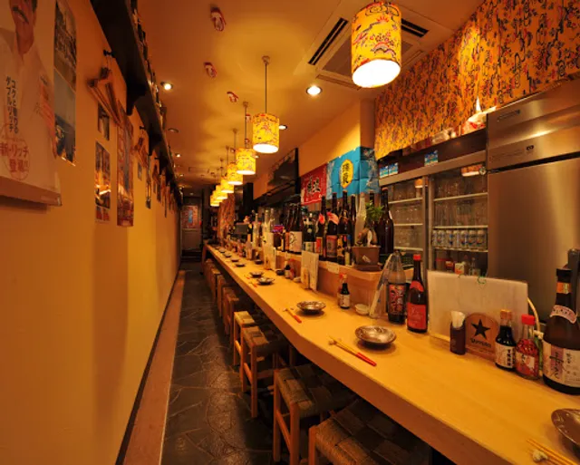 沖縄居酒屋 比嘉商店