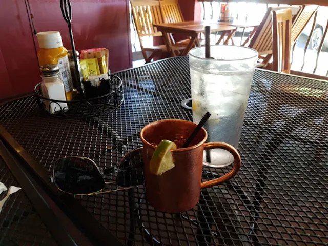 Painted Horse Bar & Grille