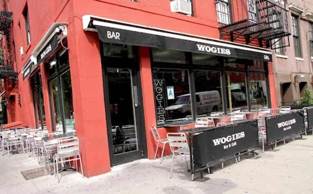 Wogies Bar & Grill , West Village