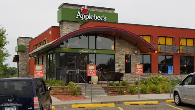 Applebee's Grill + Bar