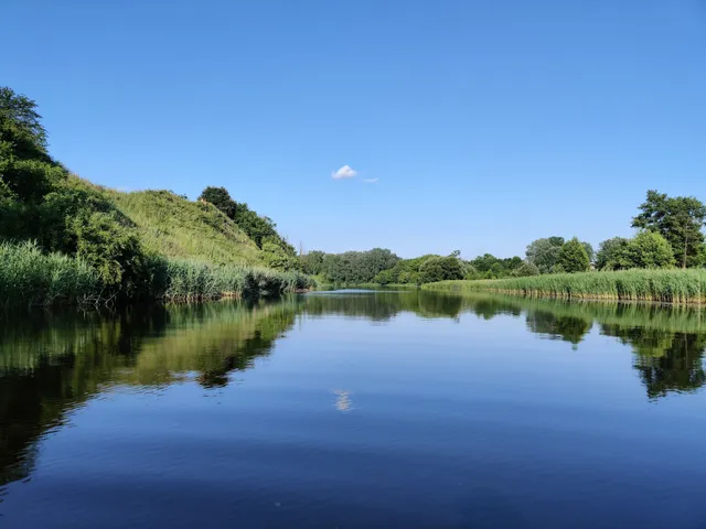 Meškučių piliakalnis