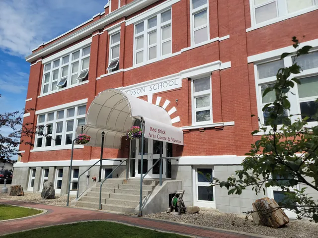 Edson Cultural Heritage Organization - Red Brick Arts Centre and Museum