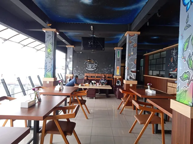 Pantai Wisata Tapal Kuda