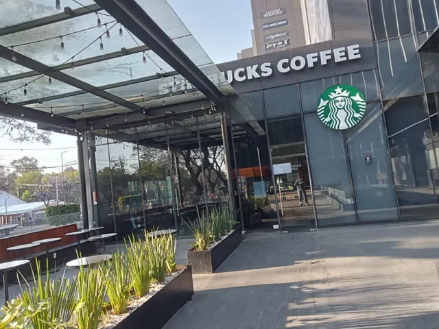 Starbucks Miramontes