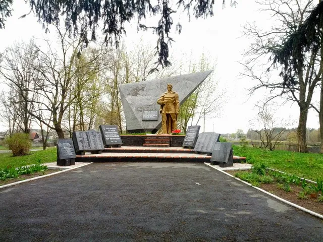 Monument to soldiers-paratroopers