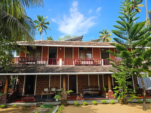 Ambadis Villas Cherai Beach