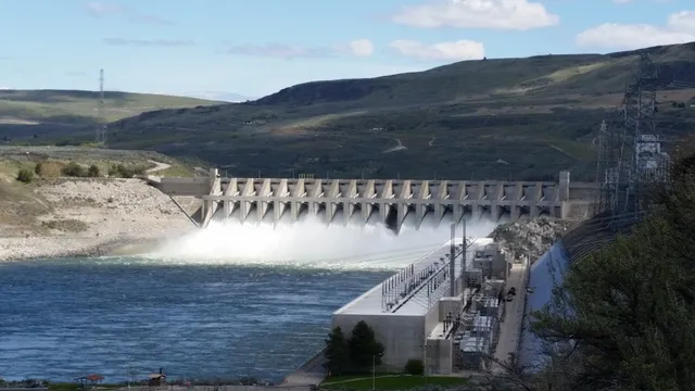 Chief Joseph Dam Visitor Center