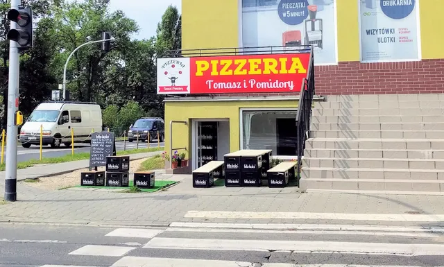 Tomasz i pomidory pizzeria rzymska