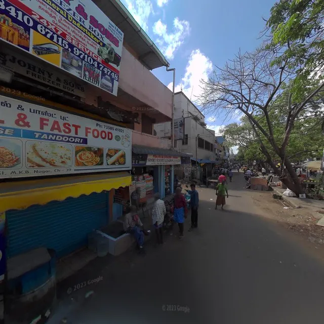 Friends Hotel And Fast Food