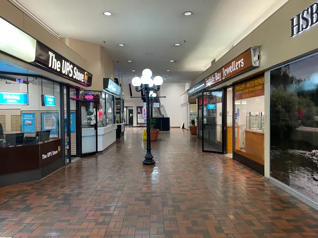 Denman Place Mall