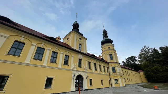 Palace in Żyrowa