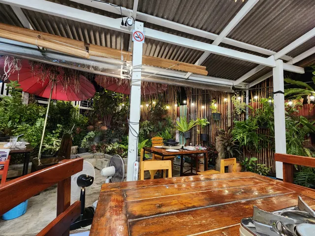 HOME thai grill and drink