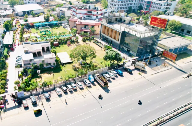 HOTEL AMAR PALACE