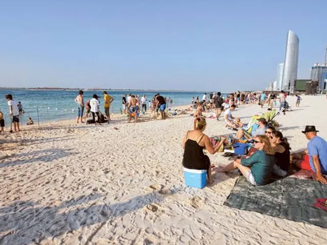 Abu Dhabi Beach