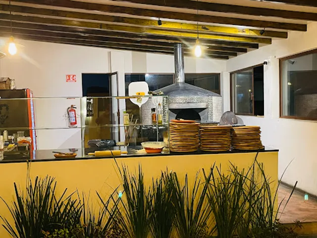 Oliva pizza a la leña