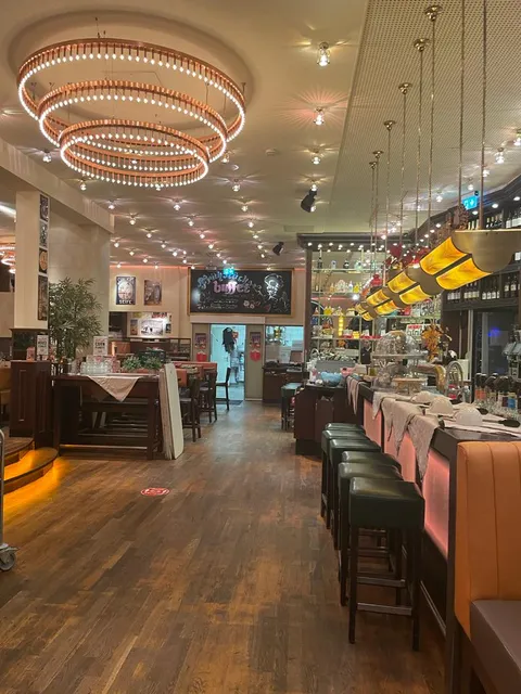 Cafe Extrablatt