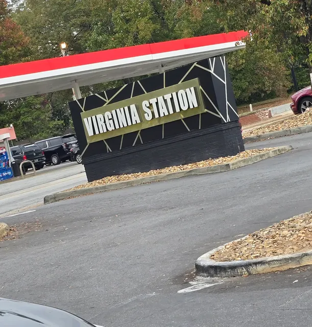 Cliche Tapas and Wine Bar