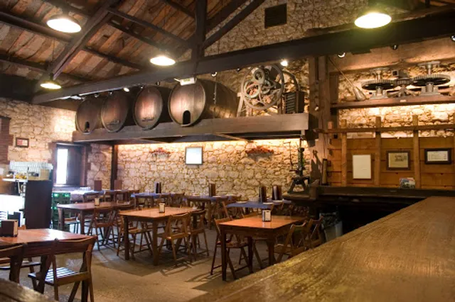 Sidrería Restaurante Llagar La Morena