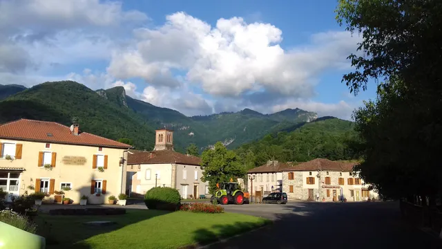 Association Country of Ours - Adet