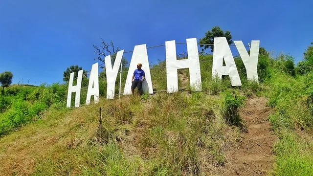 Hayahay Hills