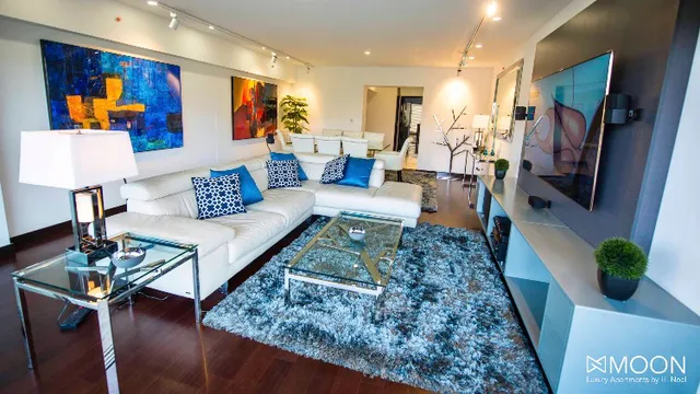 MOON Luxury Apartment