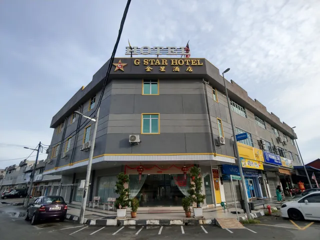 G Star Hotel