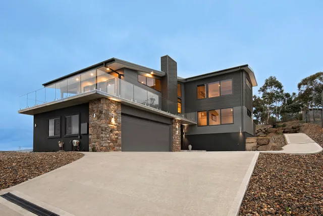 Snowy Mountains Accommodation