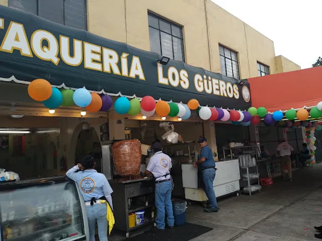 Taquería Los Güeros 2