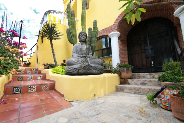 Rukhsanas Wellness & Heavenly Retreat