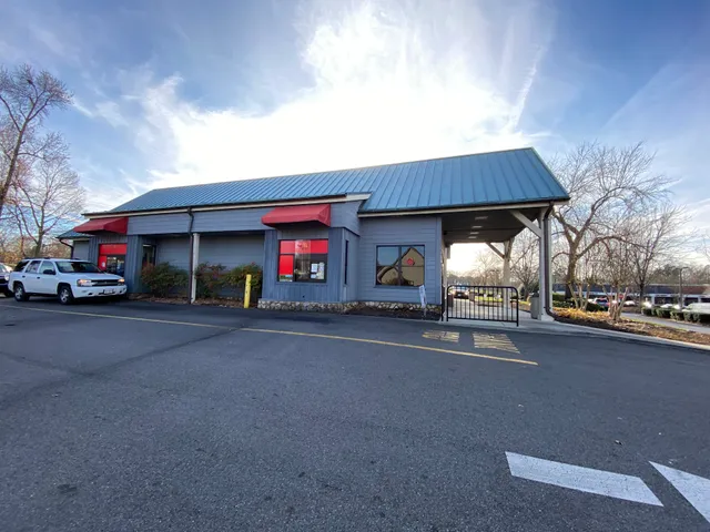 Stony Point Shopping Center