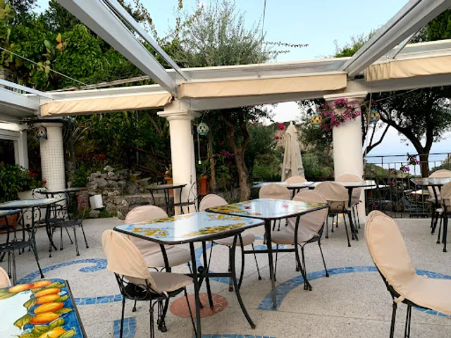 Calajanara Restaurant