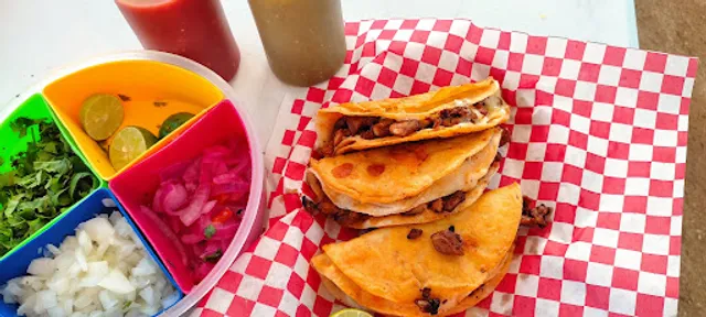 Birrieria el tio Roca :3