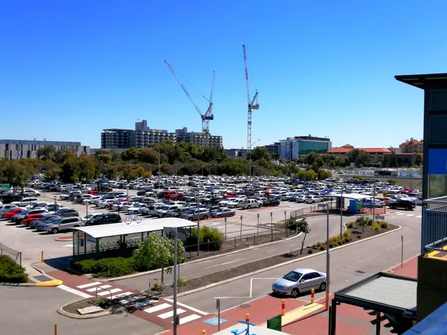 Murdoch Station - Kiss & Ride West