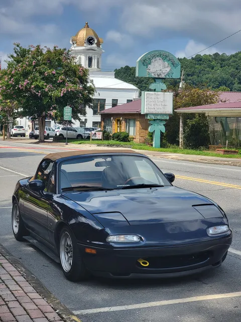 Bryson City Shipping Center