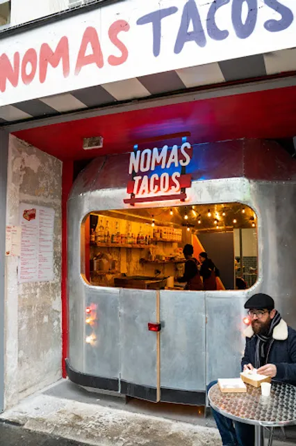 Nomás Tacos