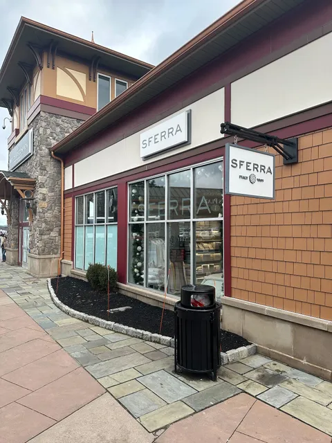 SFERRA Outlet - Woodbury Common Premium Outlets