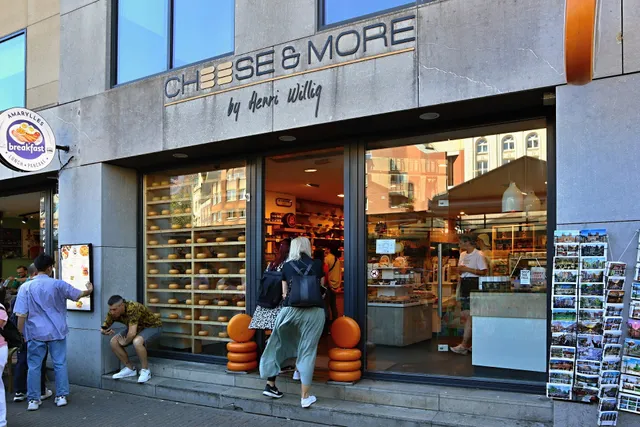 Cheese & More Flower Market